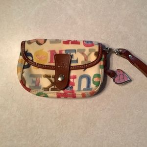 Dooney & Bourke wristlet